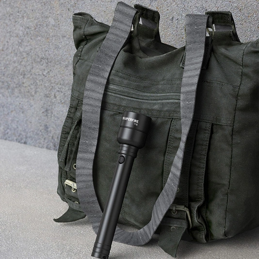 SUPERFIRE Y16 1700 Lumens Lanterna LED de alta potência