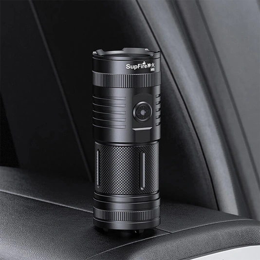 SUPERFIRE M6 3000Lm Lanterna de alta potência