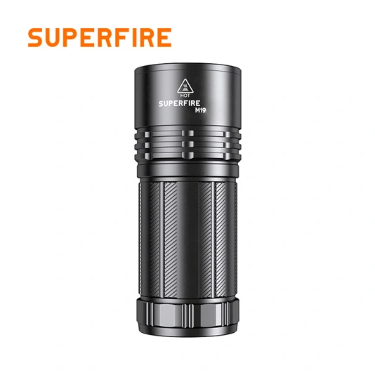 SUPERFIRE M19 Lanterna de longo alcance com zoom