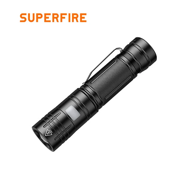 SUPERFIRE GT75 920 Lumens Zoom Lanterna LED Tática Recarregável